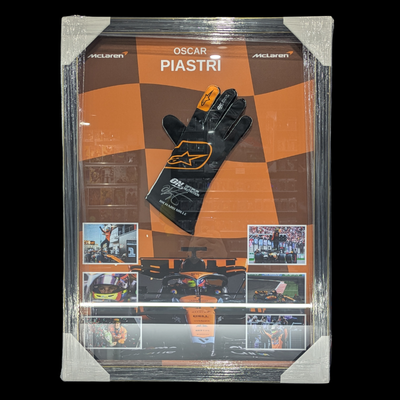 Oscar Piastri Signed Replica Racing Glove [Grandstand Memorabilia Certified]