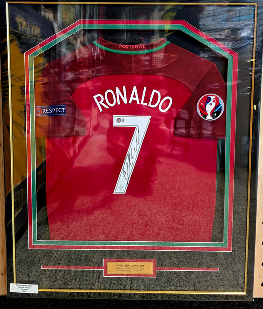 Christiano Ronaldo Autographed Jersey Beckett Authenticated