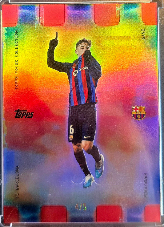 2023-24 Topps Focus FC Barcelona Golden Hour Gavi Rainbow Foil /5