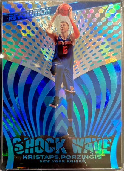 2018-19 Revolution KRISTAPS PORZINGIS #14 shockwave Cubic /50