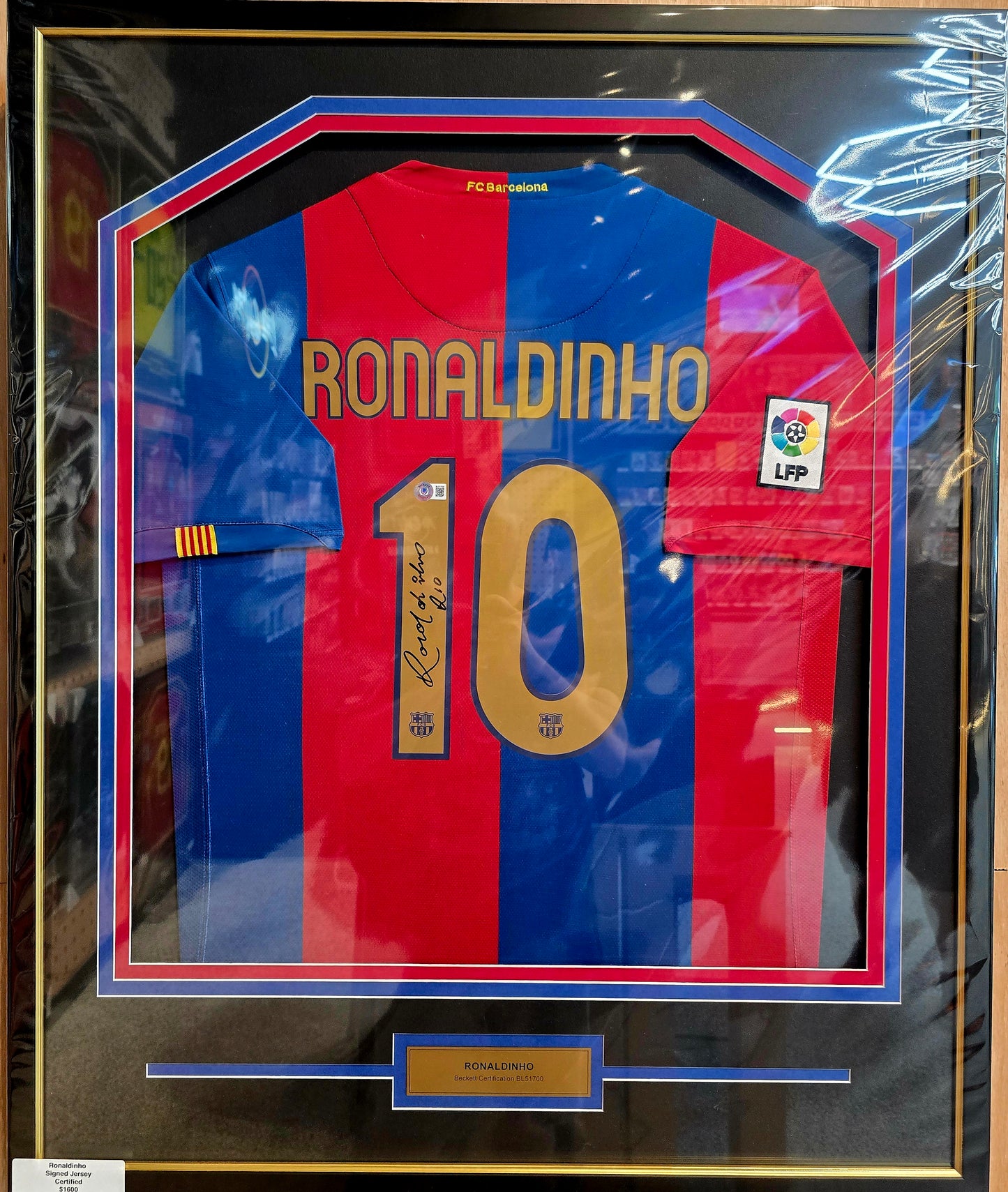 Ronaldinho Autographed Jersey Beckett Authenticated